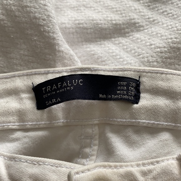 Off-White Zara Ripped Jeans - Picture 2 of 3